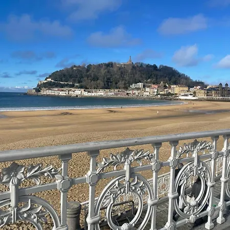Apartment City Center + Parking Free San Sebastian