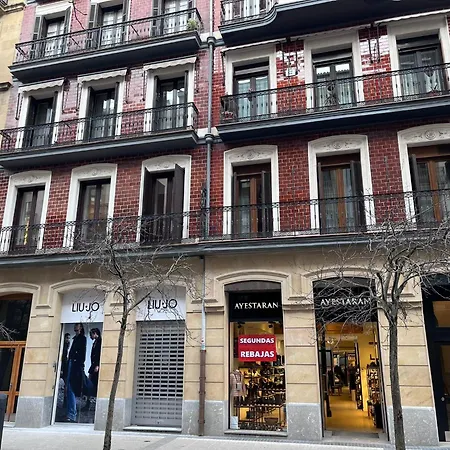 City Center + Parking Free * San Sebastian